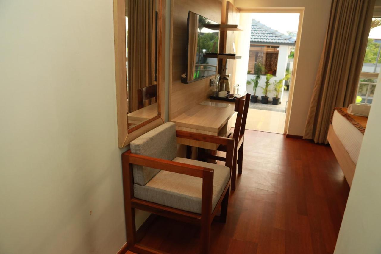 Gracias Cafe & Resort 莫尔吉姆 外观 照片