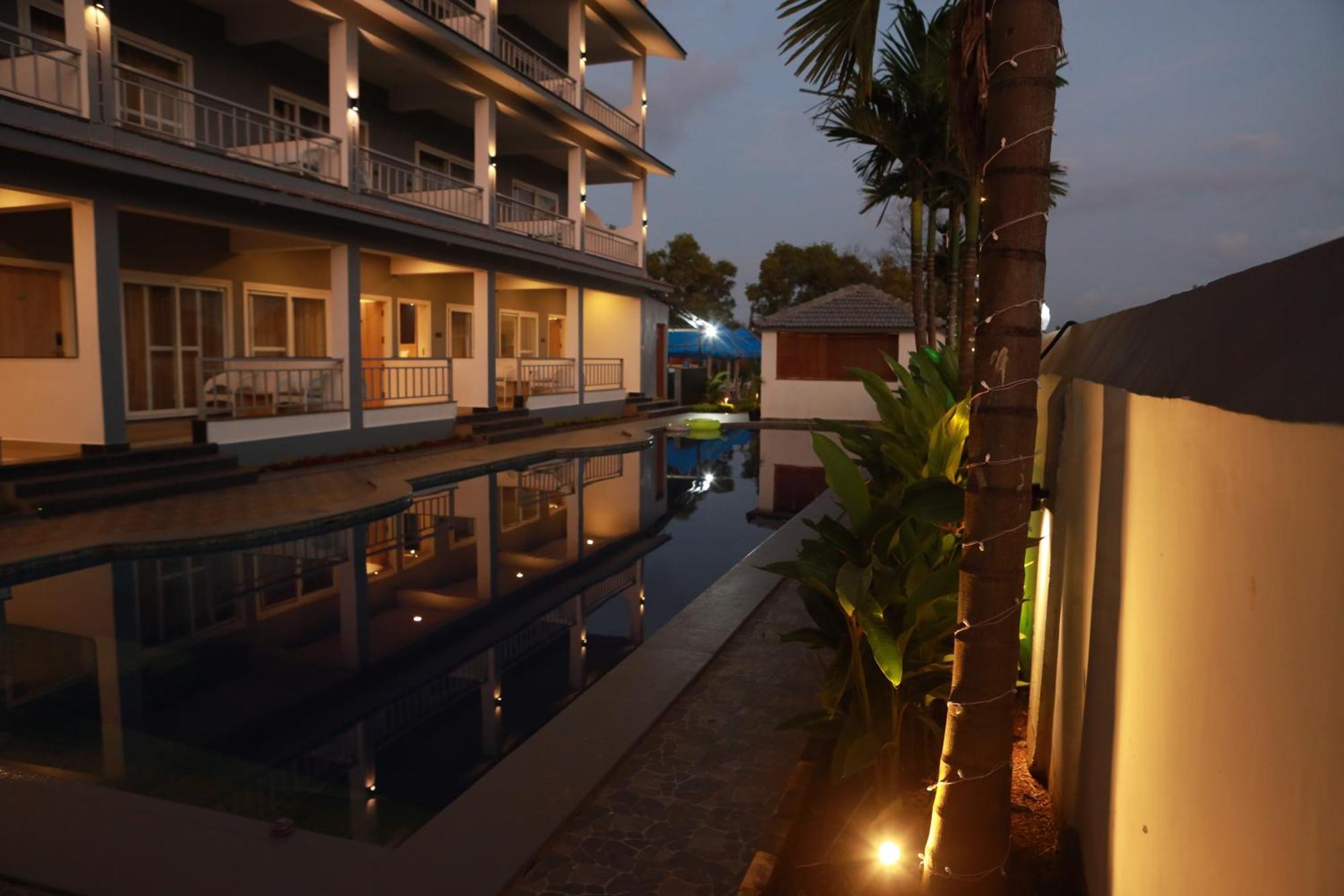 Gracias Cafe & Resort 莫尔吉姆 外观 照片