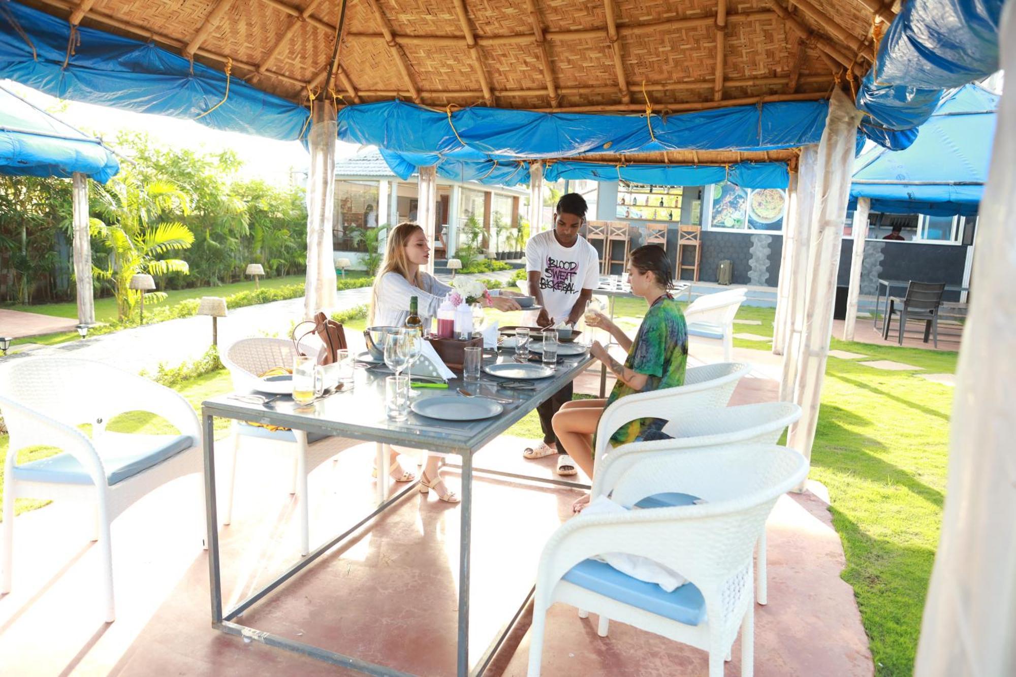 Gracias Cafe & Resort 莫尔吉姆 外观 照片